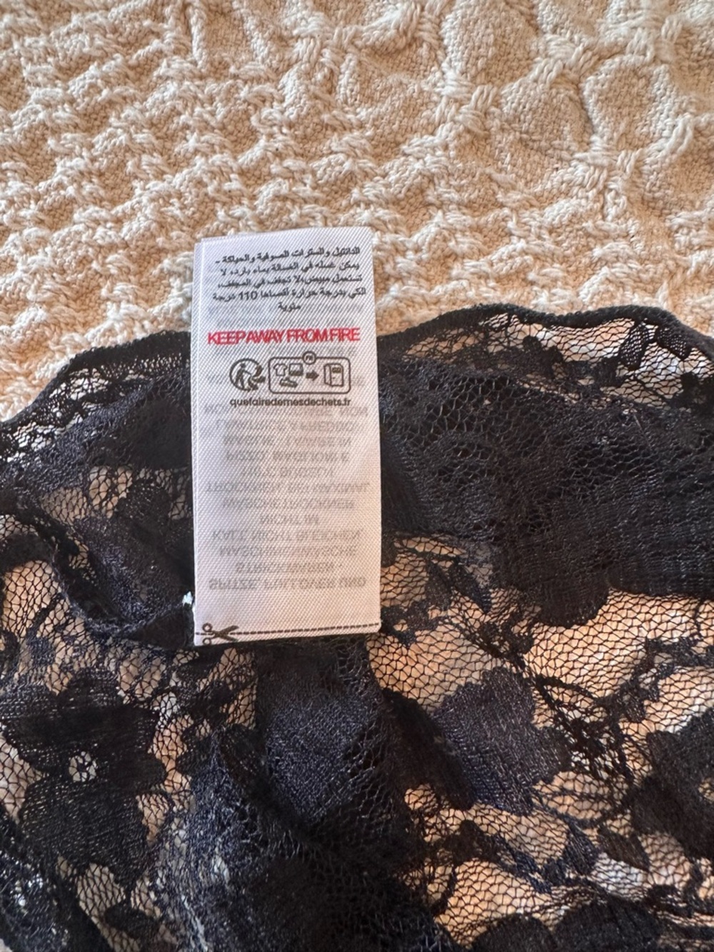 NWT Edikted Black Lace Camisole Top - Picture 8 of 11